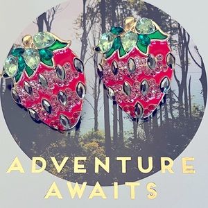 New Strawberry Women Fashion Earrings